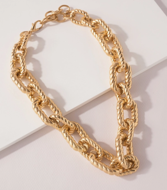 Bold Twisted Chain Necklace